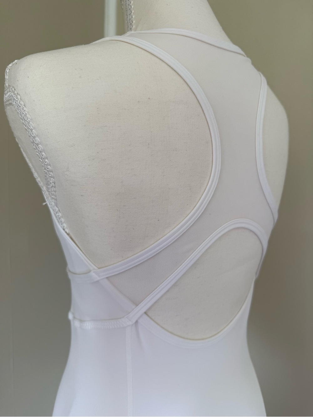 Lululemon White Athletic Tennis Dress with Flared Skirt Size Small Golf Pickleba - Picture 7 of 11